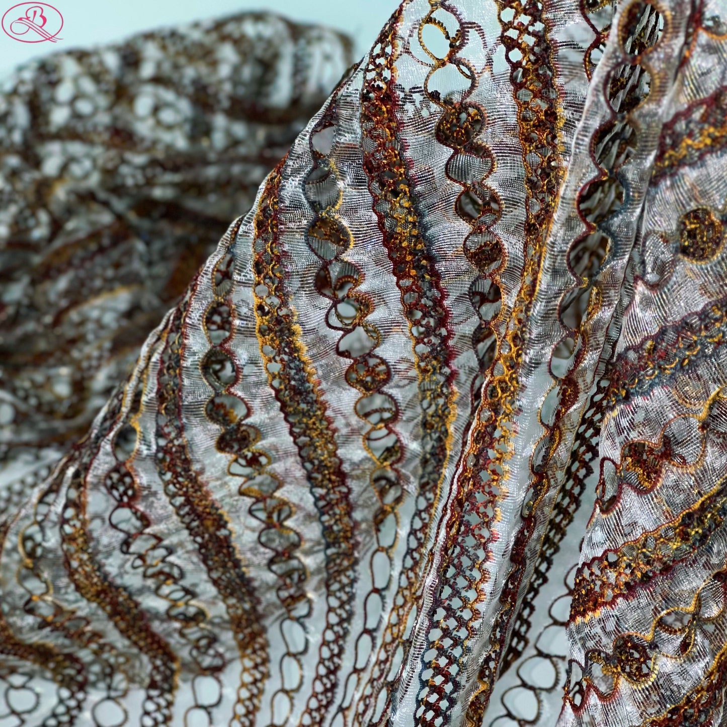 Yarn-Dyed Sheer Fabric with Circular Cut-Outs & Silver Sparkling Threads – Shimmery Summer Textile「七彩链条」